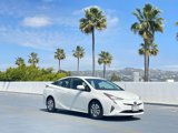 Used 2018 Toyota Prius image 2