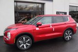 New 2025 Mitsubishi Outlander SE image 2