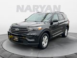 Used 2023 Ford Explorer XLT image 3