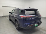 Used 2022 Nissan Pathfinder S image 5