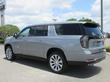 New 2025 Chevrolet Suburban Premier image 4