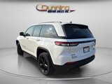 Used 2023 Jeep Grand Cherokee Limited w/ Black Appearance Package image 2