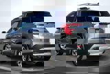 Used 2023 GMC Acadia SLT image 2