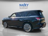 New 2025 INFINITI QX80 Luxe image 3