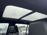 Used 2021 GMC Yukon Denali w/ Denali Ultimate Package image 2