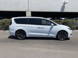 Certified 2020 Chrysler Pacifica Touring-L w/ Advanced Safetytec Group image 4