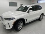 New 2025 BMW X5 xDrive50e image 4