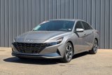 Used 2022 Hyundai Elantra Limited image 6