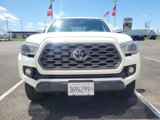 Used 2020 Toyota Tacoma TRD Off-Road image 2