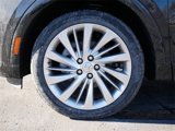 New 2025 Buick Envision Avenir image 3