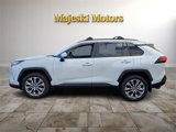 Used 2023 Toyota RAV4 XLE Premium image 4