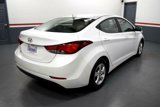 Used 2015 Hyundai Elantra SE image 3