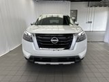 New 2025 Nissan Pathfinder Platinum image 2