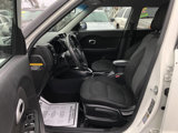 Used 2018 Kia Soul + image 3