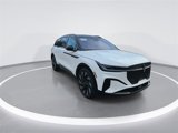 New 2025 Lincoln Nautilus Reserve image 2