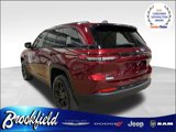 New 2025 Jeep Grand Cherokee Altitude image 6