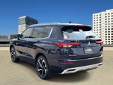 New 2025 Mitsubishi Outlander SEL image 3