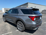 New 2025 Ford Explorer Platinum image 4