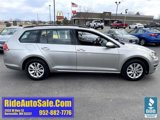 Used 2017 Volkswagen Golf S image 4
