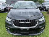 Used 2023 Chrysler Pacifica Touring-L image 5