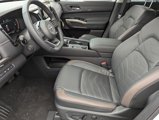 New 2025 Nissan Pathfinder Platinum image 4