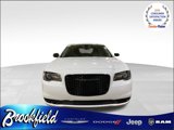 New 2023 Chrysler 300 Touring w/ Sport Appearance Package image 2