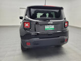 Used 2023 Jeep Renegade Latitude image 6