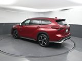 Used 2022 Toyota Highlander XSE image 3
