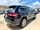 Used 2020 Jeep Grand Cherokee Laredo image 5