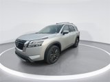 New 2025 Nissan Pathfinder SL w/ SL Premium Package image 4