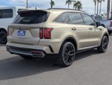 Used 2021 Kia Sorento SX image 2