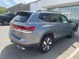Used 2025 Volkswagen Atlas SE image 5