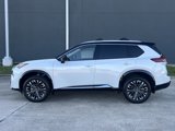 New 2025 Nissan Rogue Platinum w/ Platinum Premium Package image 4