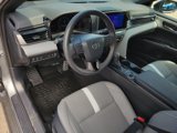 Used 2025 Toyota Camry SE image 4