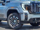 New 2025 GMC Sierra 2500 Denali Ultimate image 3