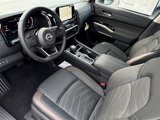 New 2025 Nissan Pathfinder Platinum image 4