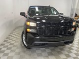 Used 2022 Chevrolet Silverado 1500 Custom image 3