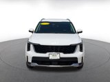 Used 2024 Kia Sorento S image 4