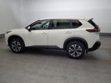 Used 2023 Nissan Rogue SV image 3