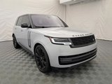 Used 2023 Land Rover Range Rover SE image 2
