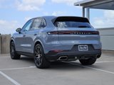 Certified 2025 Porsche Cayenne image 3