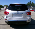 Used 2019 Nissan Pathfinder SV image 4