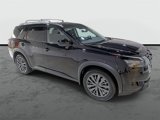 New 2025 Nissan Pathfinder SL image 5