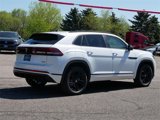 New 2025 Volkswagen Atlas Cross Sport SEL R-Line image 2