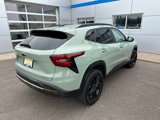 Used 2025 Chevrolet Trax ACTIV w/ Driver Confidence Package image 2