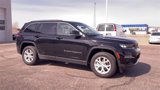 Used 2024 Jeep Grand Cherokee Limited image 3