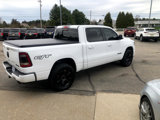 Used 2022 RAM 1500 4x4 Crew Cab image 3