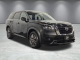 Used 2022 Nissan Pathfinder S image 2