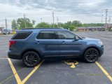 Used 2018 Ford Explorer XLT w/ Equipment Group 202A image 6