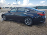 Used 2025 Nissan Altima 2.5 SV image 2